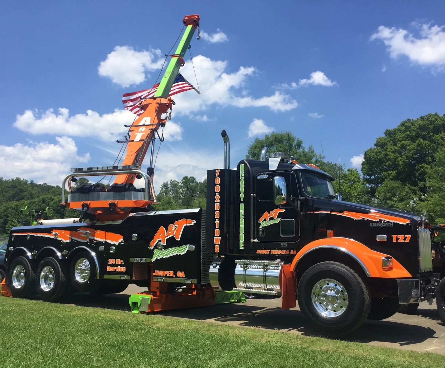 A&T Towing and Service Center
